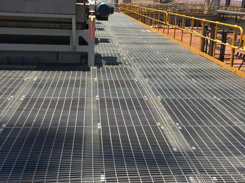 platform kisi-kisi baja