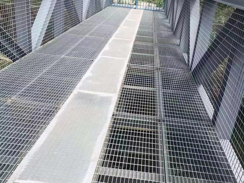Kisi-kisi Dek Jembatan